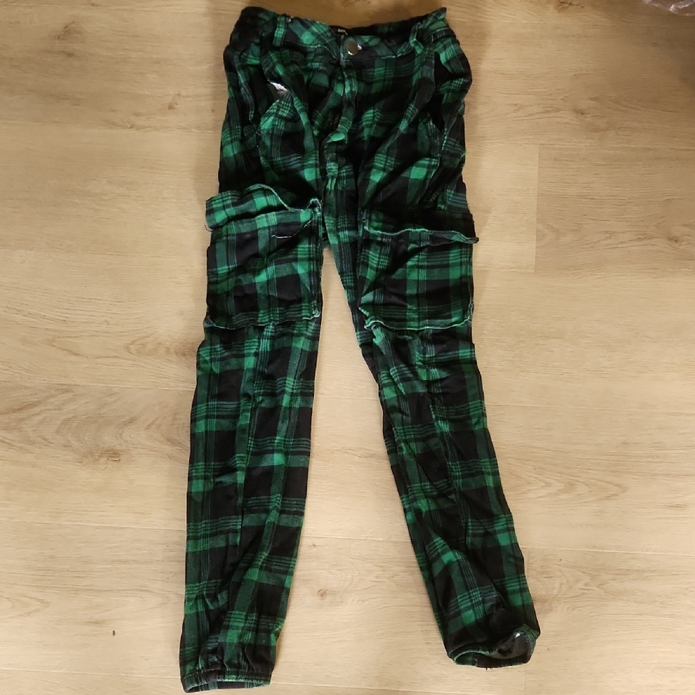 🌸 Green Plaid Skinny Pants